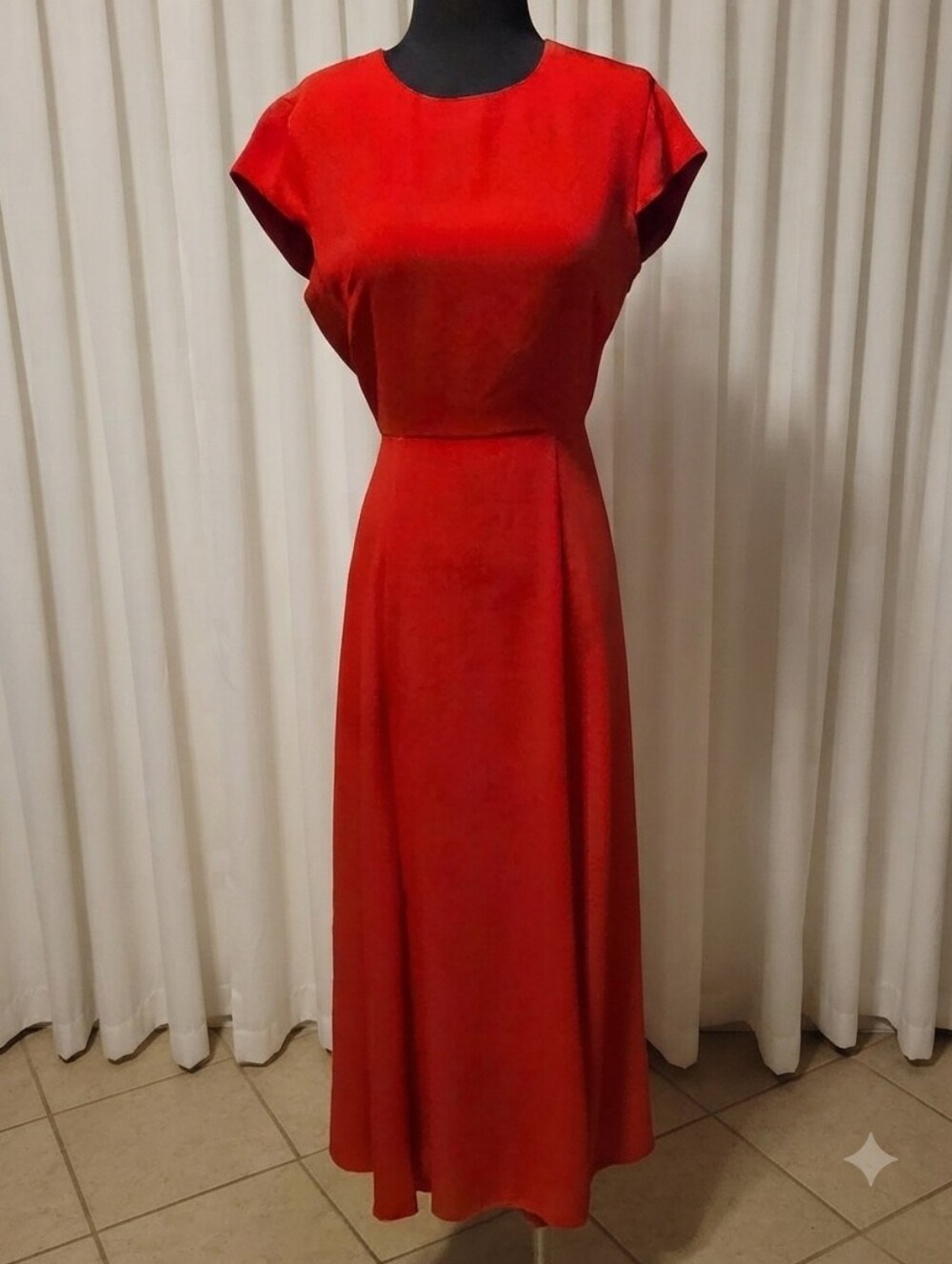 Aritzia Babaton Hamptons Dress